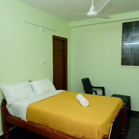 Lotus Inn Bangalore Eksteriør bilde