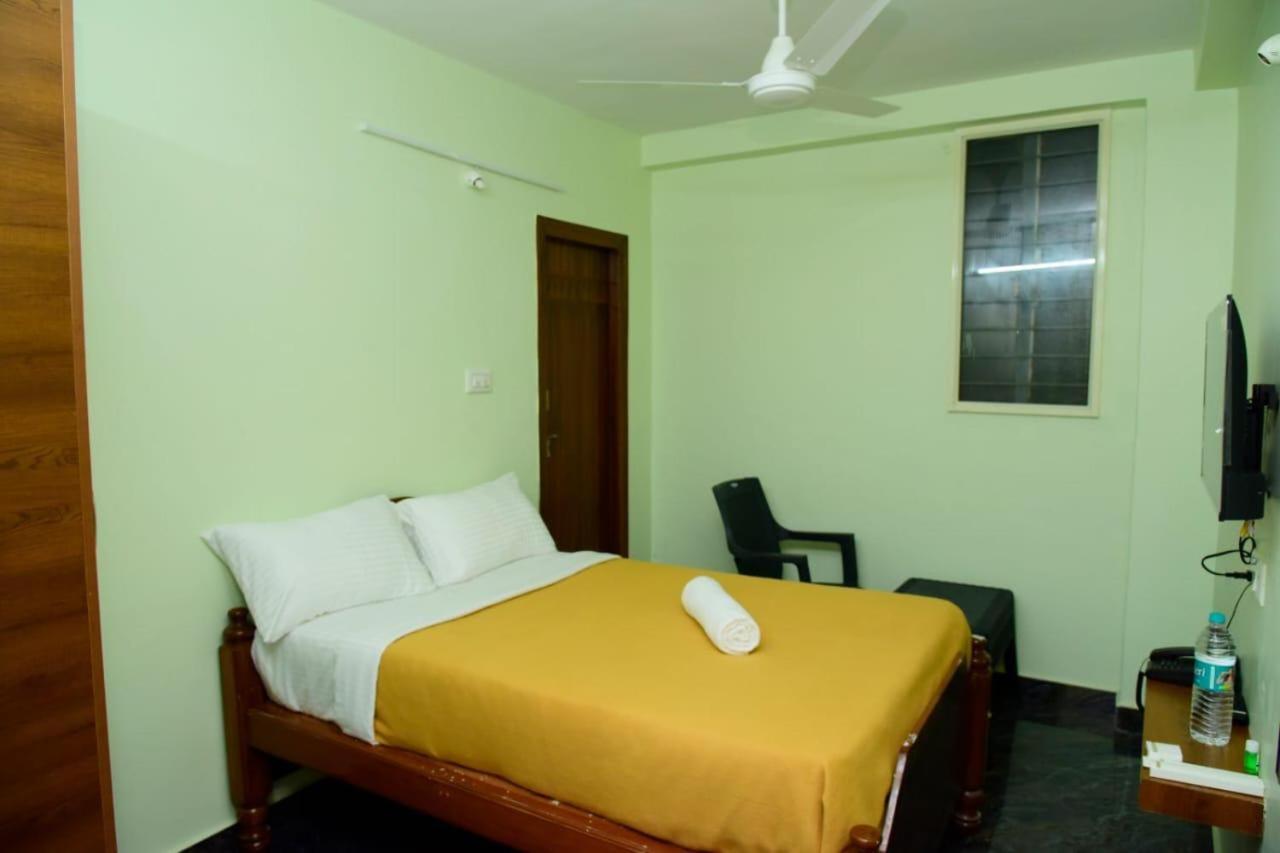 Lotus Inn Bangalore Eksteriør bilde