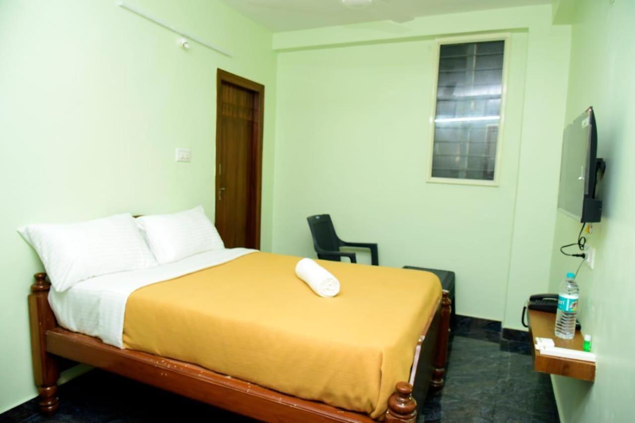 Lotus Inn Bangalore Eksteriør bilde